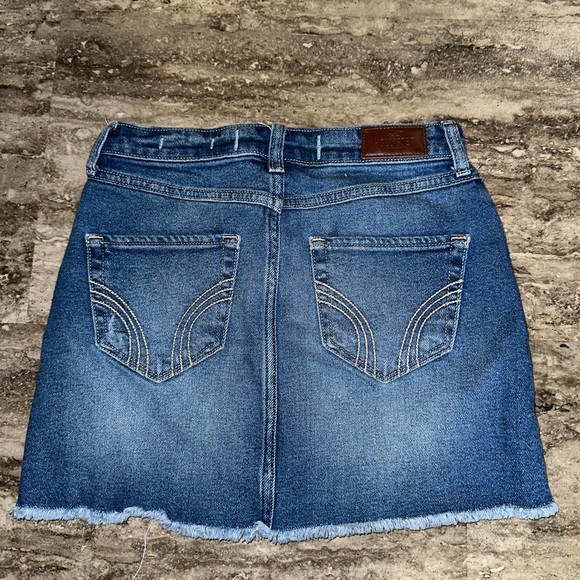 Hollister jean skirt - Picture 3 of 3